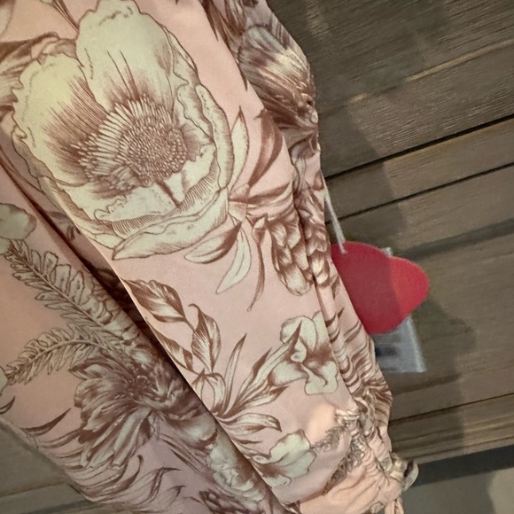 Agua Bendita x Target Romantic Floral Print Size M worn 1x - Picture 5 of 6